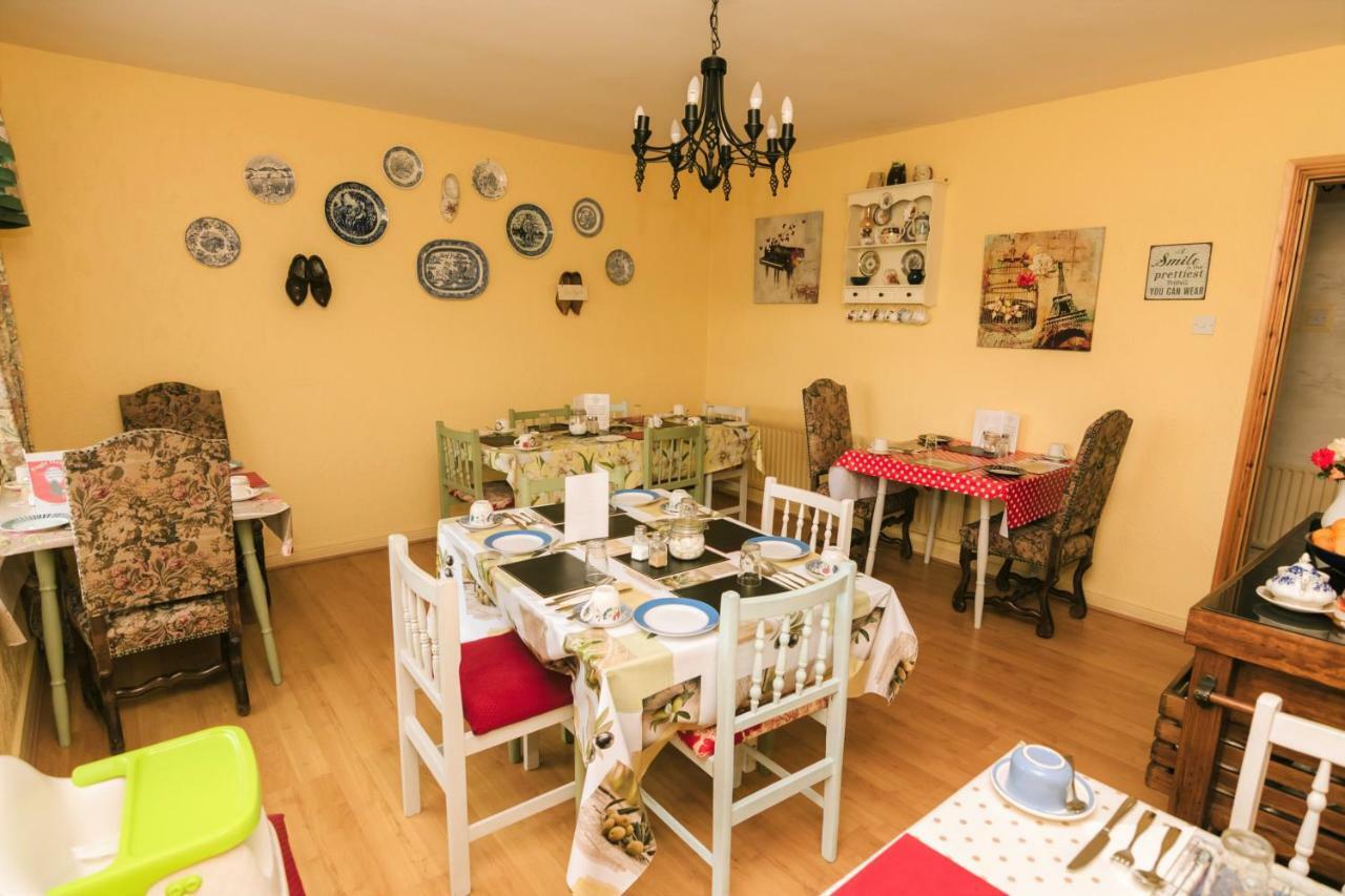 לינה וארוחת בוקר אניסקרון Eagle Heights מראה חיצוני תמונה